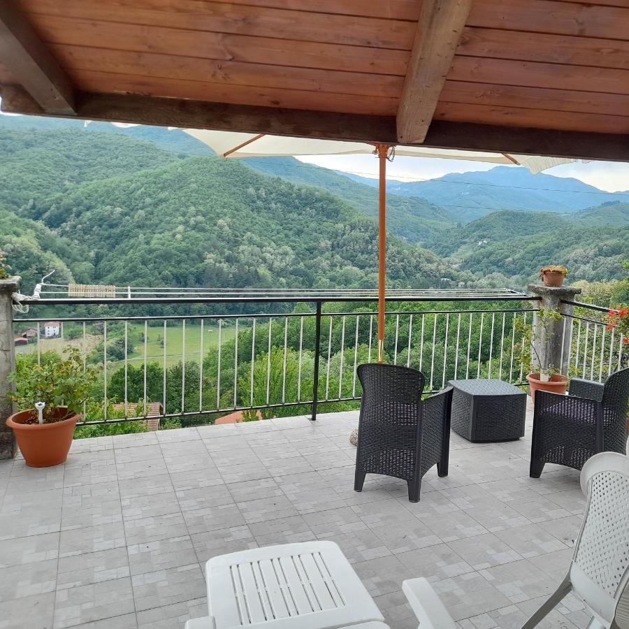 Villa Agriturismo Merlotta à Varese Ligure Extérieur photo