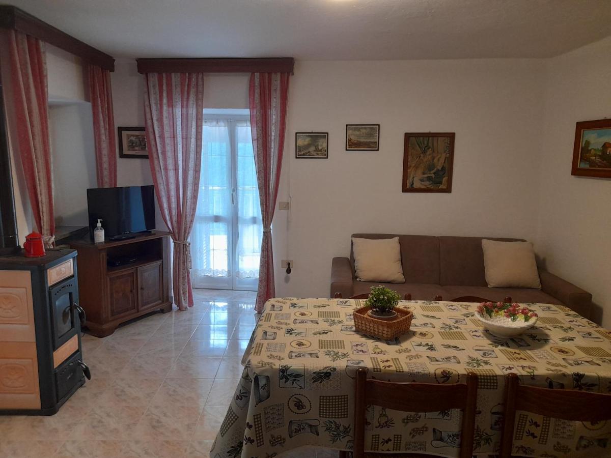 Villa Agriturismo Merlotta à Varese Ligure Extérieur photo