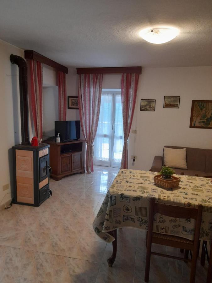 Villa Agriturismo Merlotta à Varese Ligure Extérieur photo